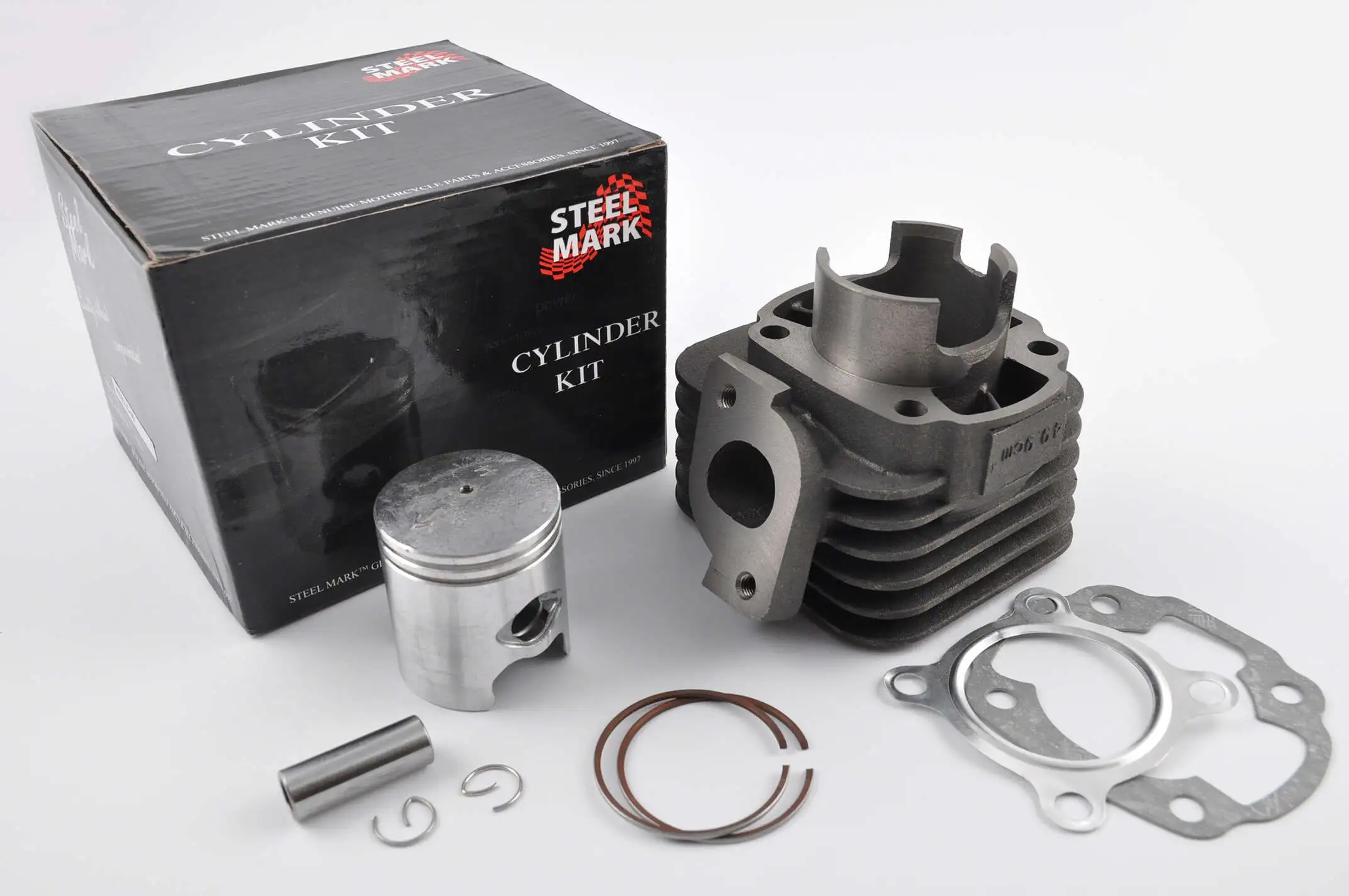 Поршневая (ЦПГ) 2T Stels 65 (Ø44, p-12, h-64) STEEL MARK