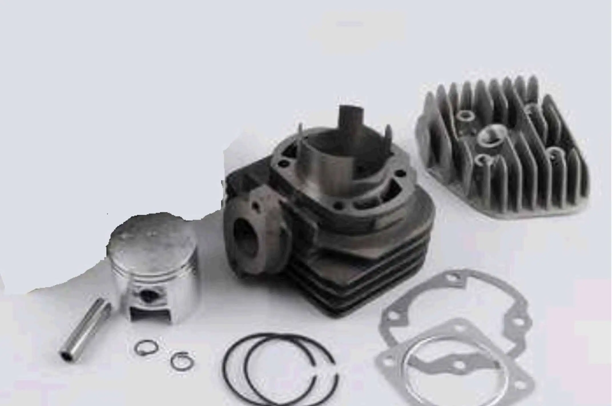 Поршневая (ЦПГ) Suzuki AD 72 (Ø47, p-10) (+головка) AMG