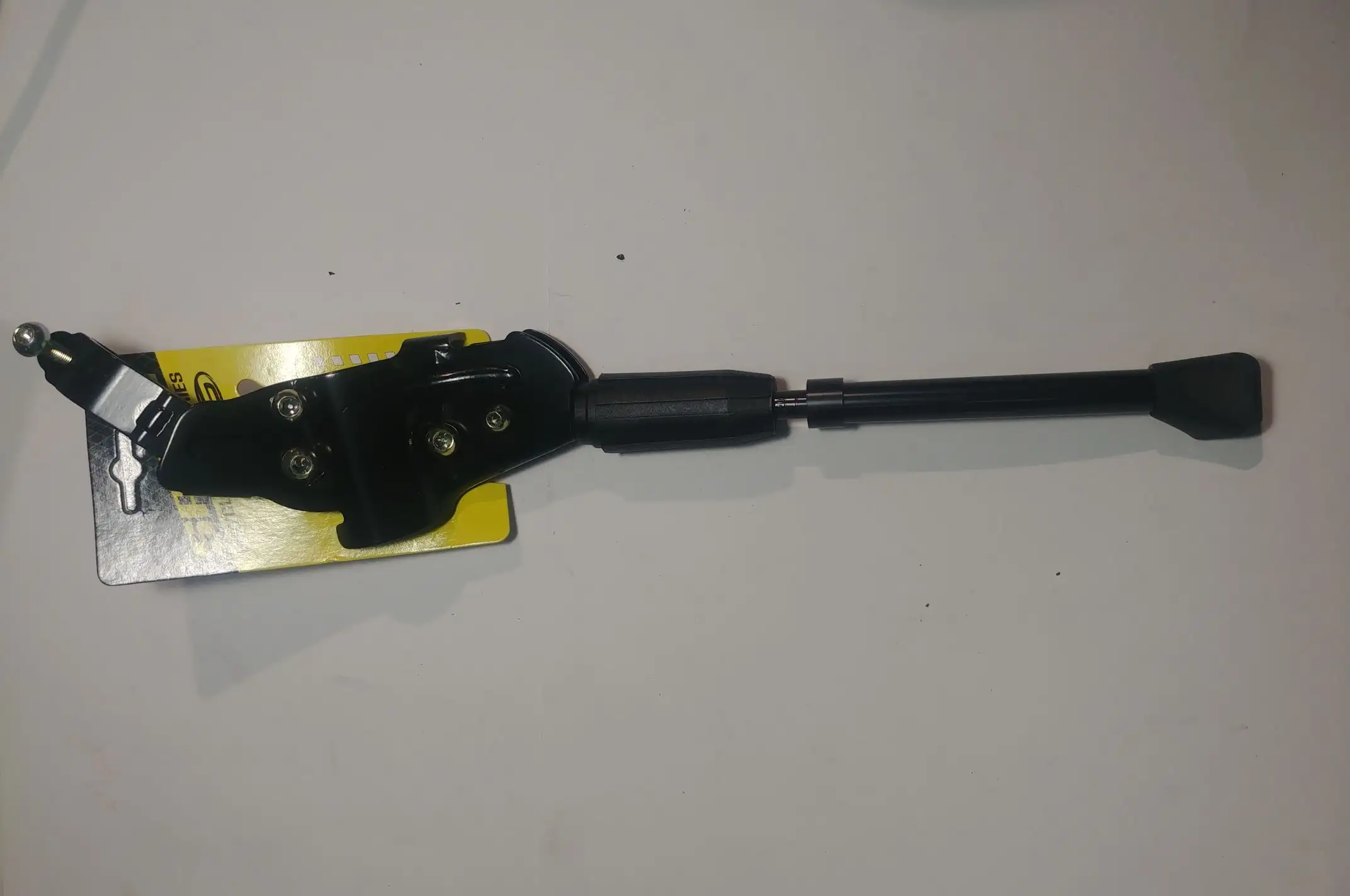 Подножка стояночная боковая велосипедная   (26*-28* колесо) (черная)   Spelli SKF-96A   FM