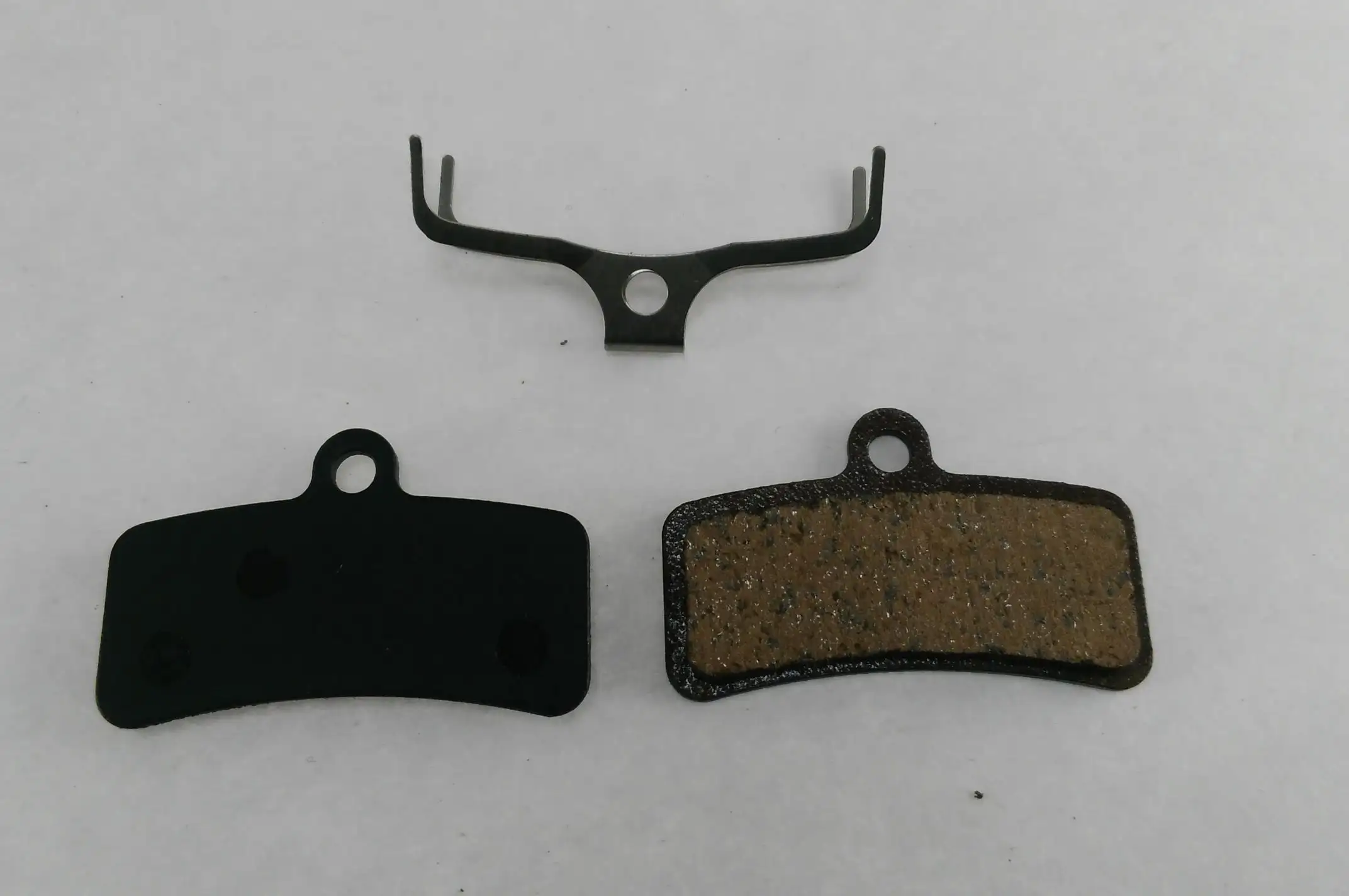 Колодки тормозные велосипедные (дисковые) Baradine DS-43+SP-43 KL