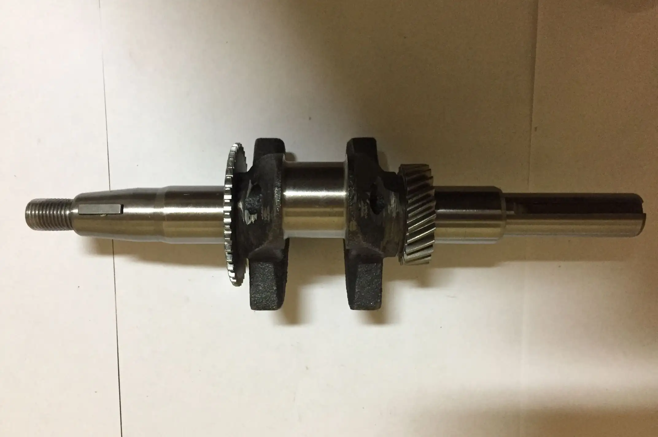 Коленвал м/б   168F/170F   (6,5/7Hp)   (под шпонку, Ø19mm)   (c шестернями)   ST