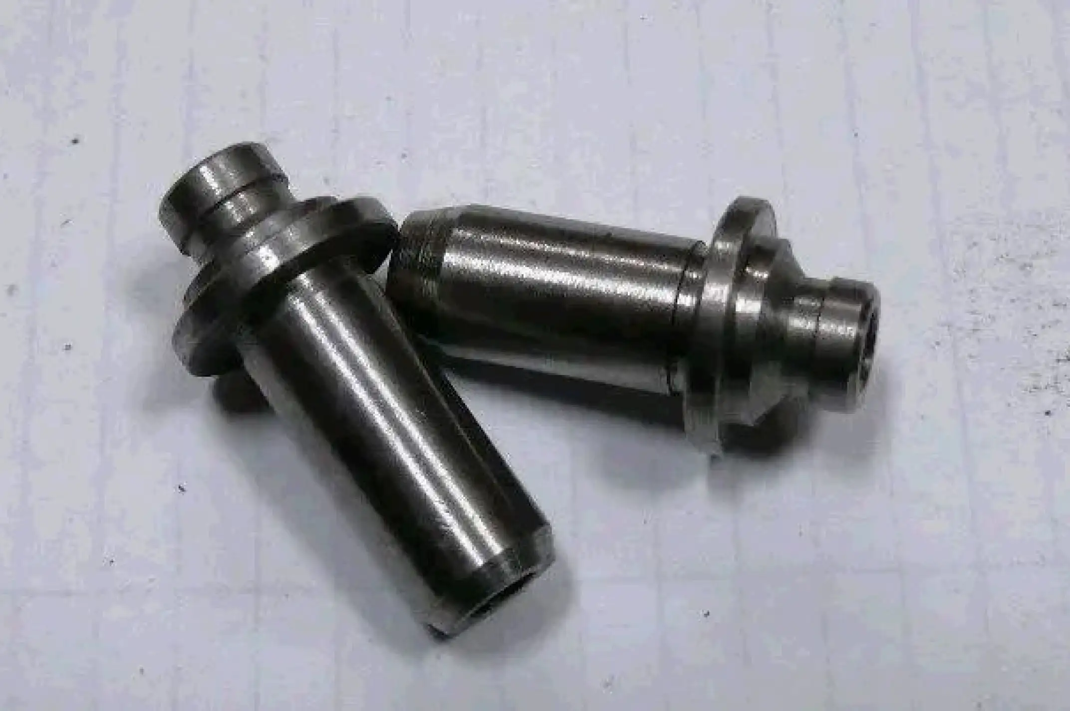 Направляющие клапанов (пара)   4T GY6 50   SUNY