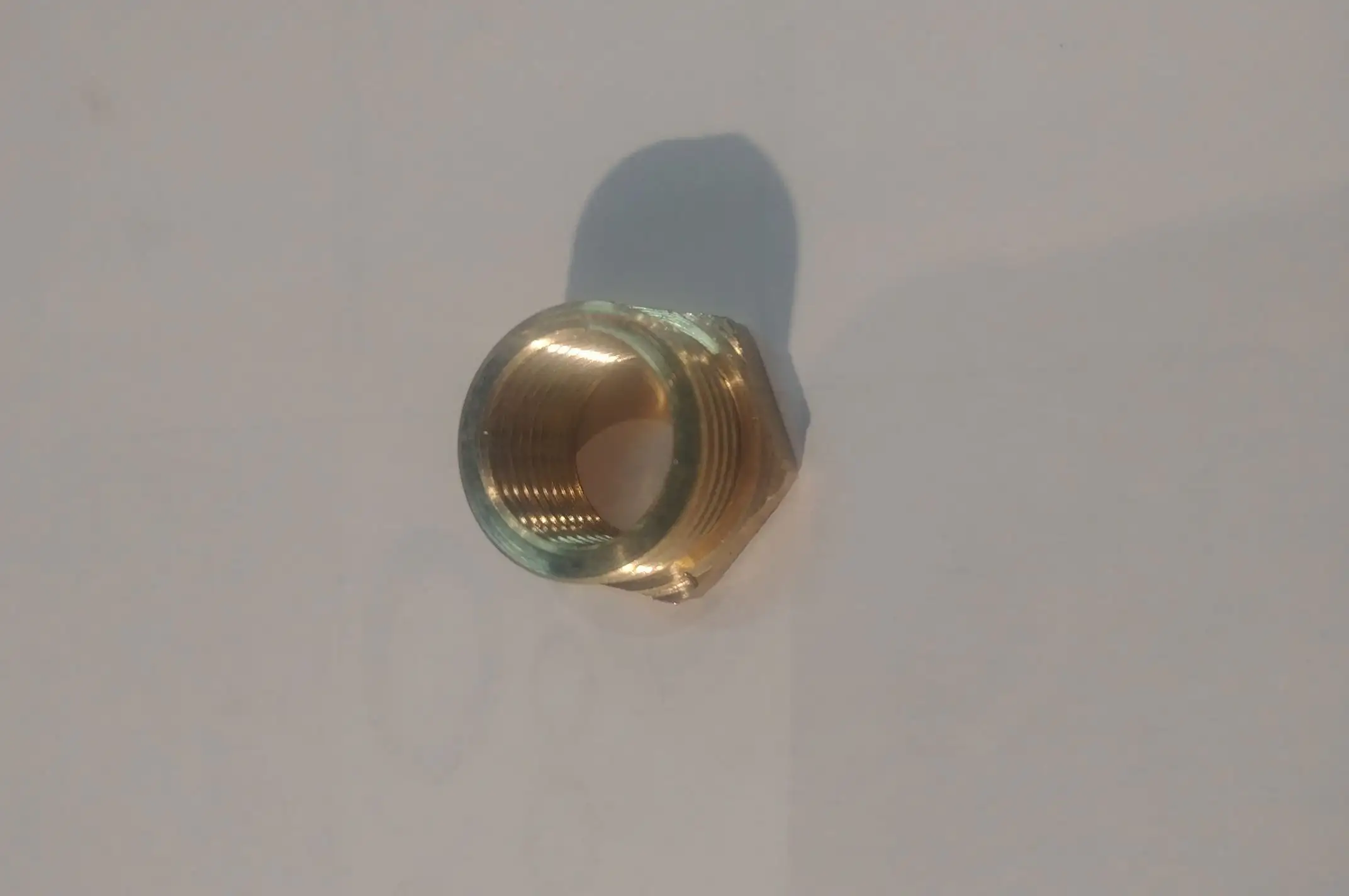 Гужон головки (футорка) для 2T свечи (Ø14mm/18mm L-15mm, латунь) VDK