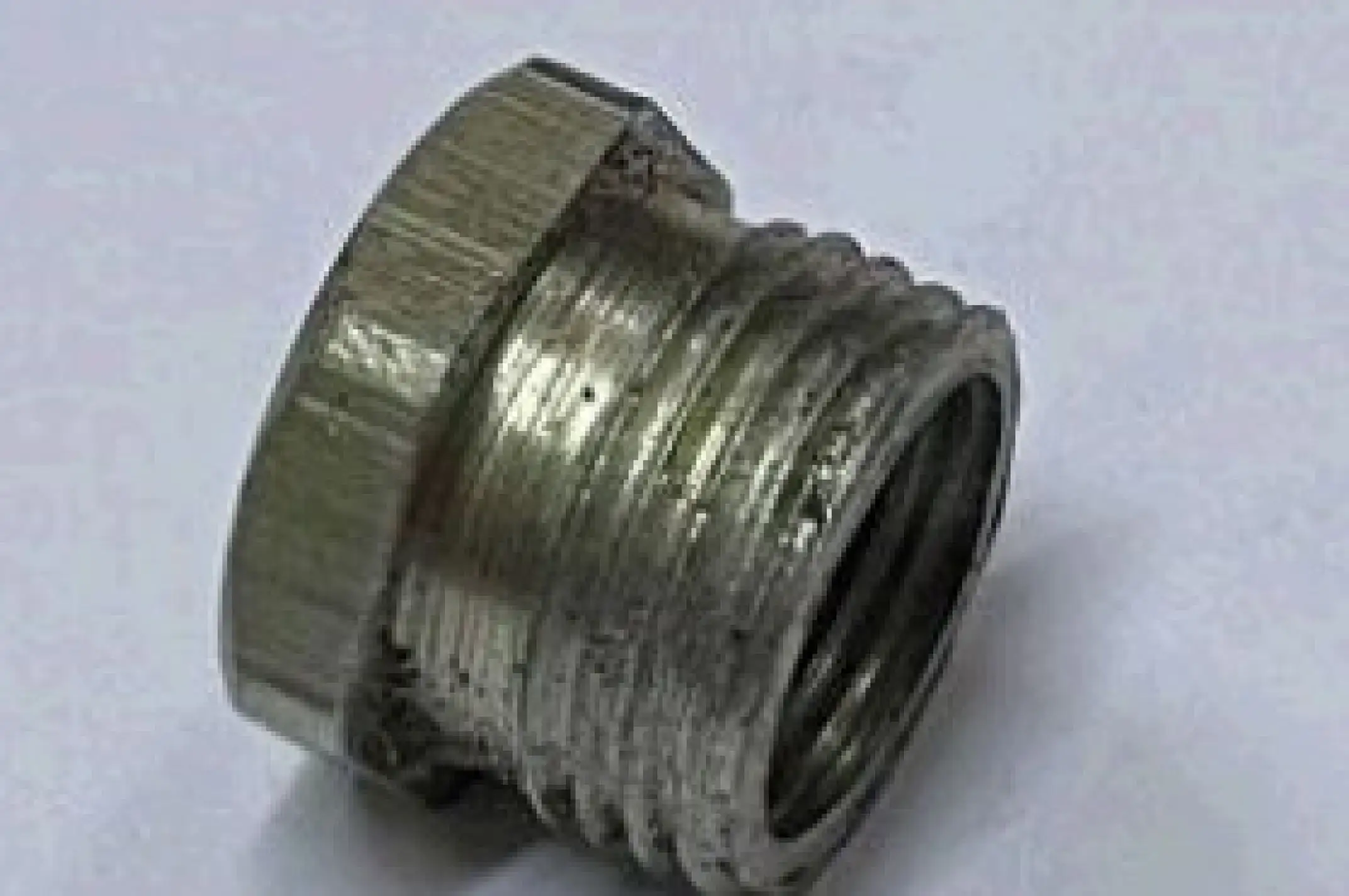 Гужон головки (футорка) для 2T свечи (Ø14mm/18mm L-15mm) EVO