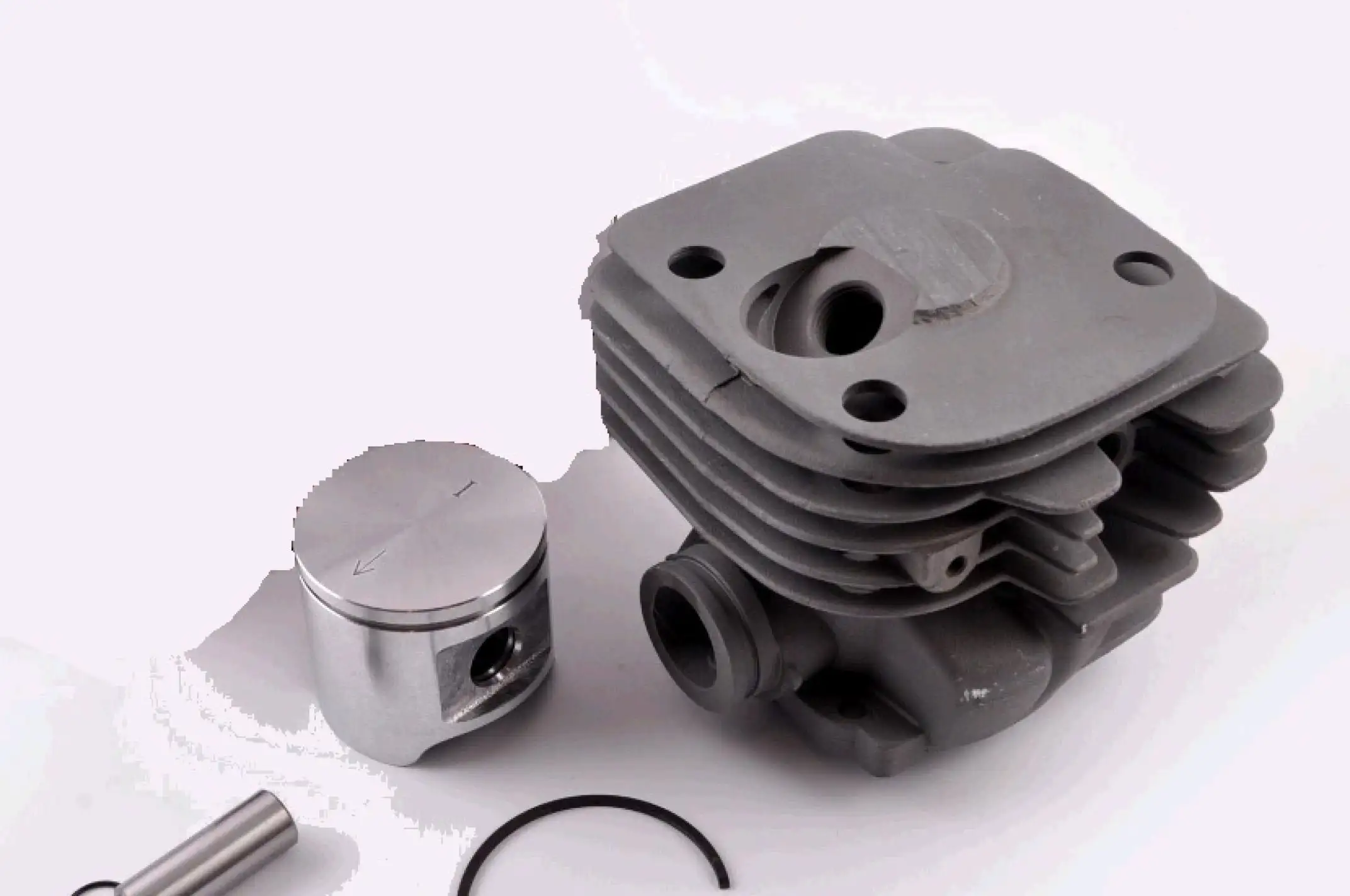 Поршневая б/п (ЦПГ)   для Husqvarna 365   (Ø48)   (черная)   MANLE
