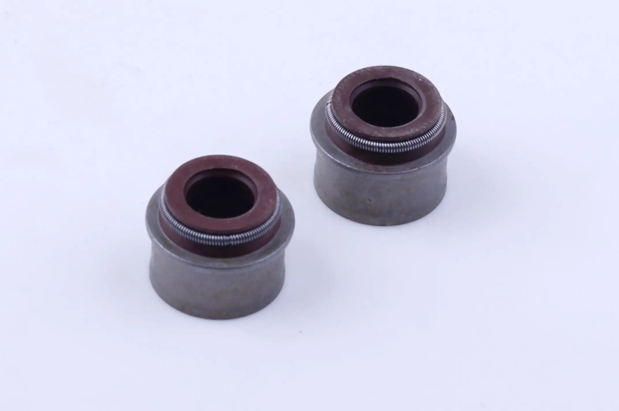 Сальники клапанов (пара) м/б 186F (9Hp) AMG