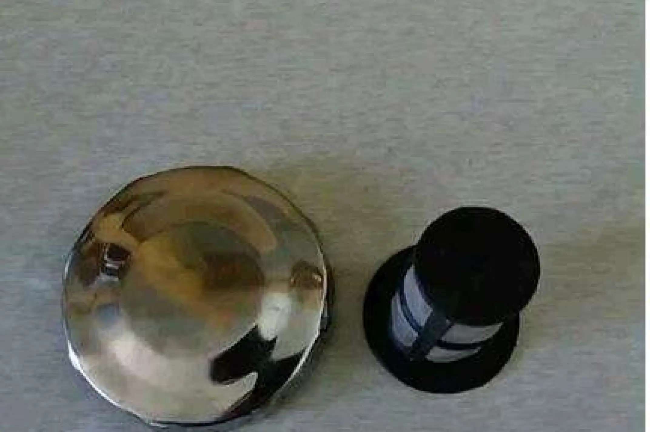 Крышка бака топливного м/б 175N/180N (7/9Hp) (с сеткой под потайную горловину) TD