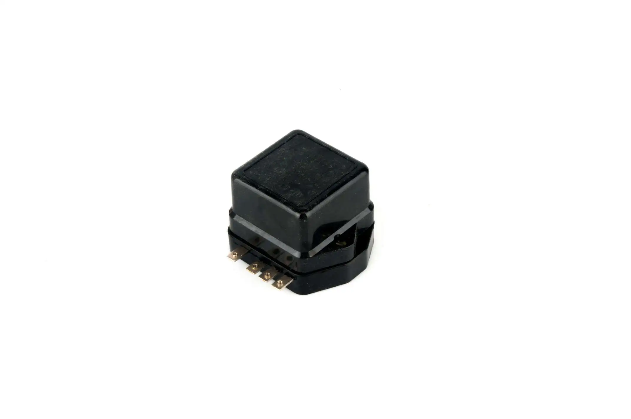 Реле регулятор напряжения ИЖ 6V (РР-1) JING