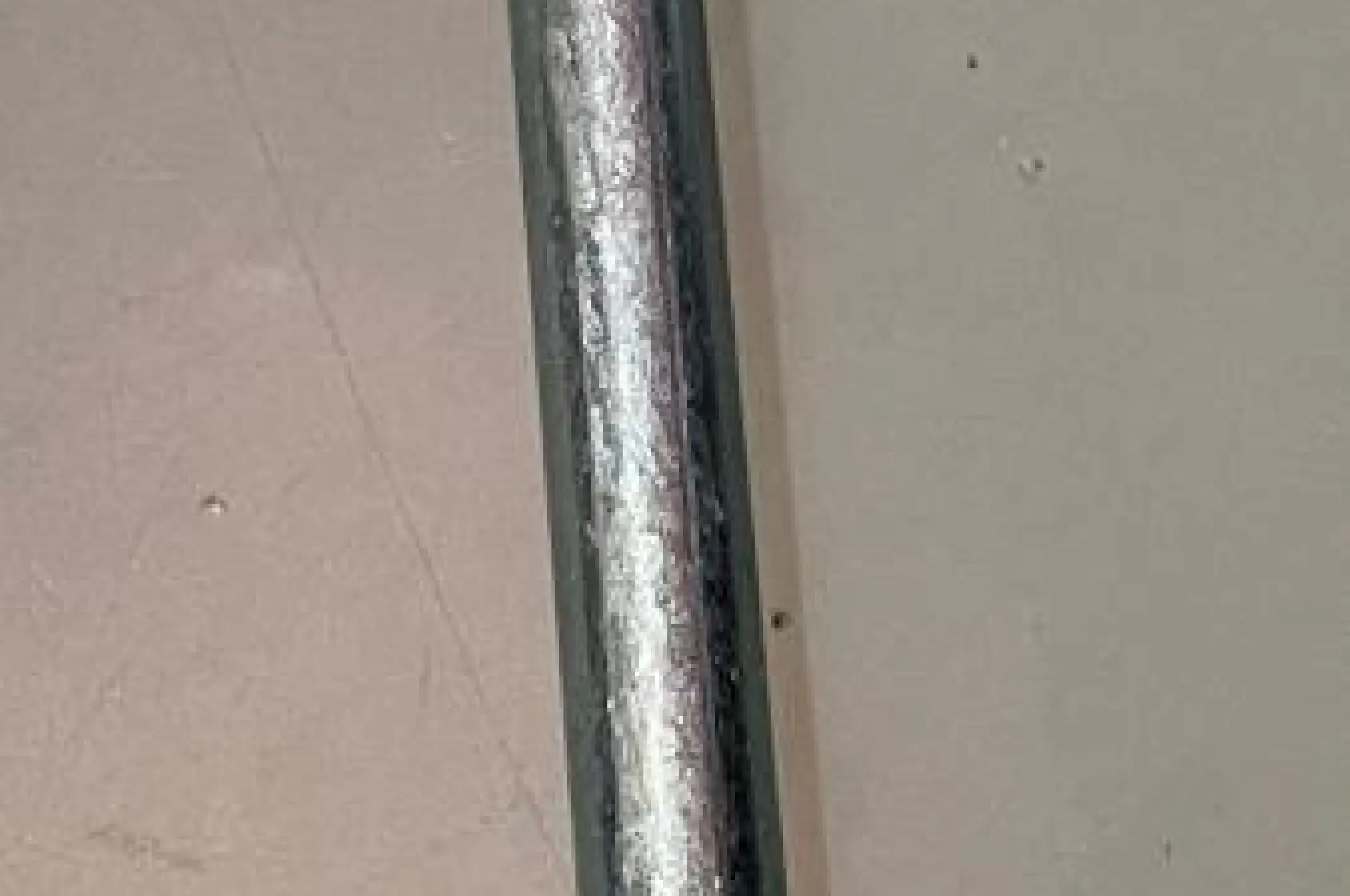 Ось маятника Alpha (с двумя гайками) VDK