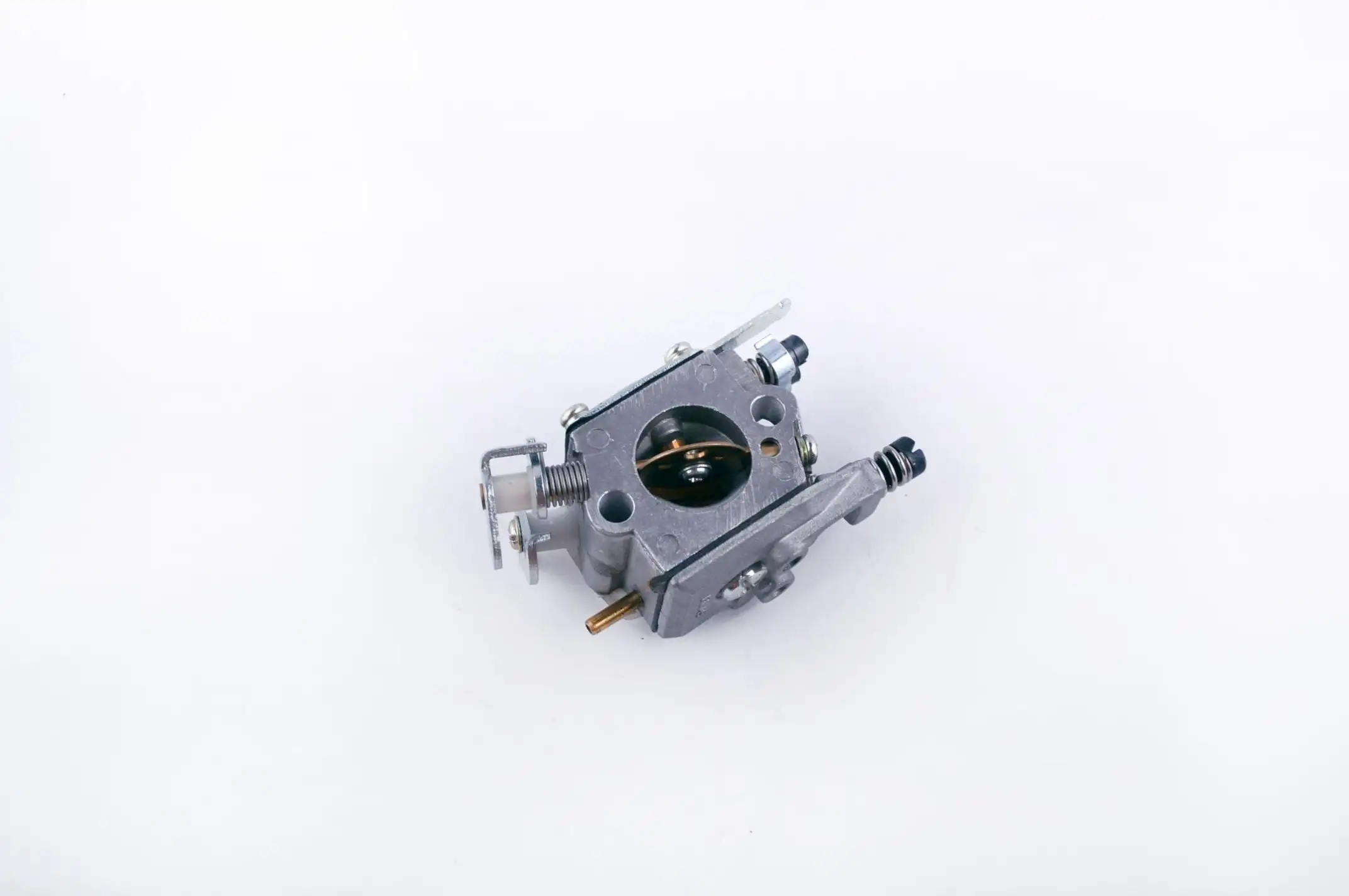 Карбюратор   б/п   для Husqvarna 137/142   HKS