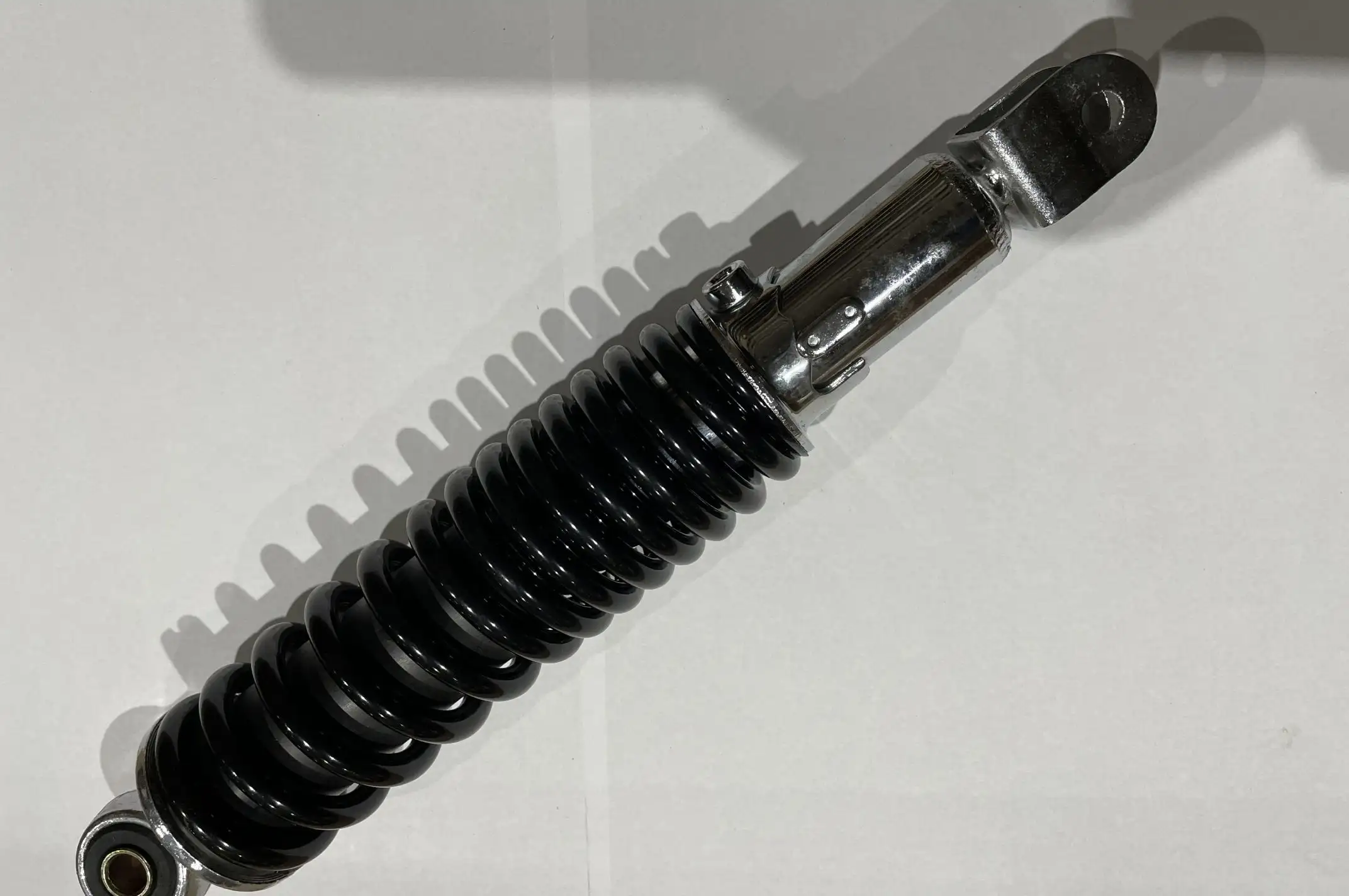 Амортизатор GY6, DIO, LEAD 290mm, регулируемый (черный) SUNY
