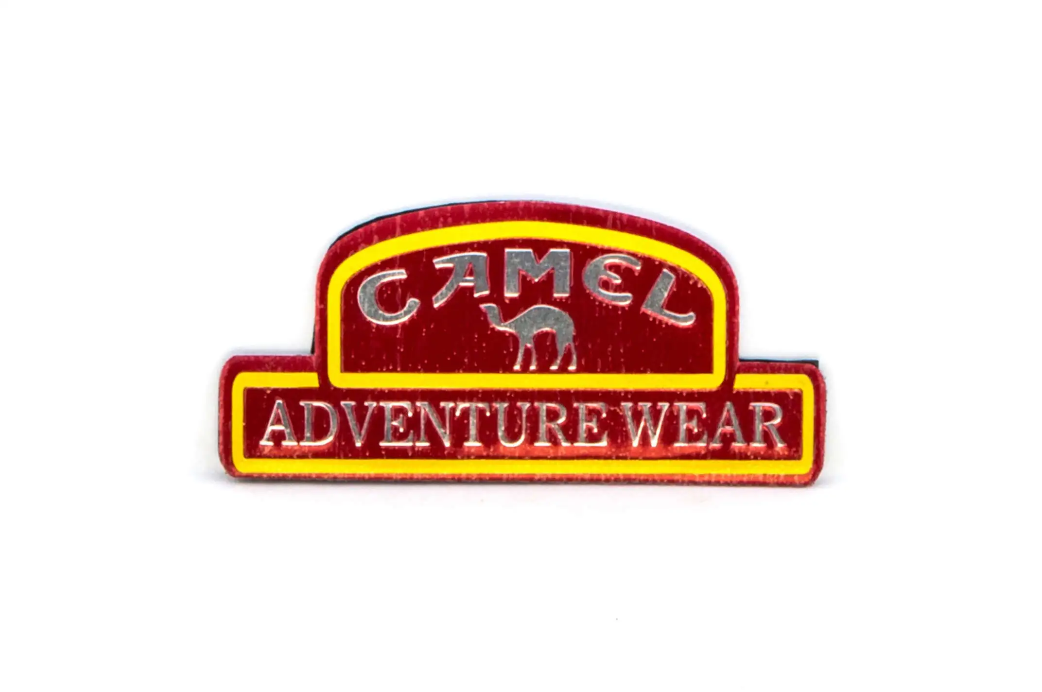 Наклейка   CAMEL ADVENTURE WEAR (6х14см)