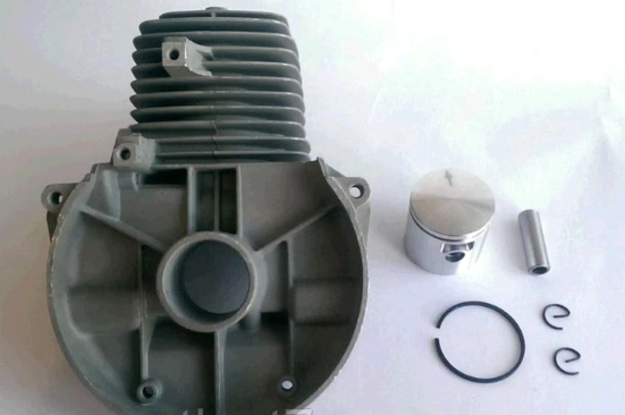 Поршневая мотокосы (ЦПГ) для Oleo-Mac Sparta 25/250 WOODMAN