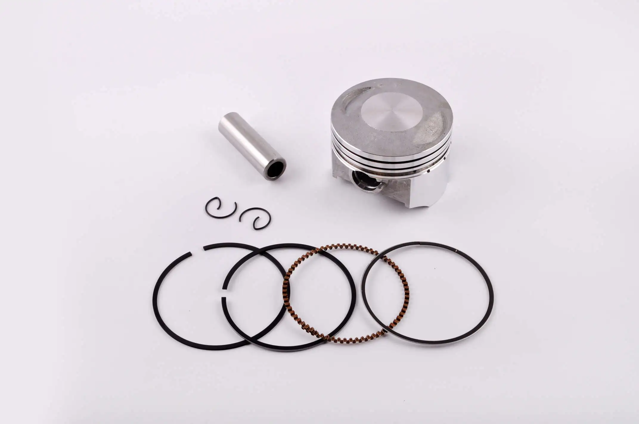 Поршень   4T CB/CG   Ø67,75mm, p-16   (200/250cc 0,75:  167FML, 167FMM)   TT