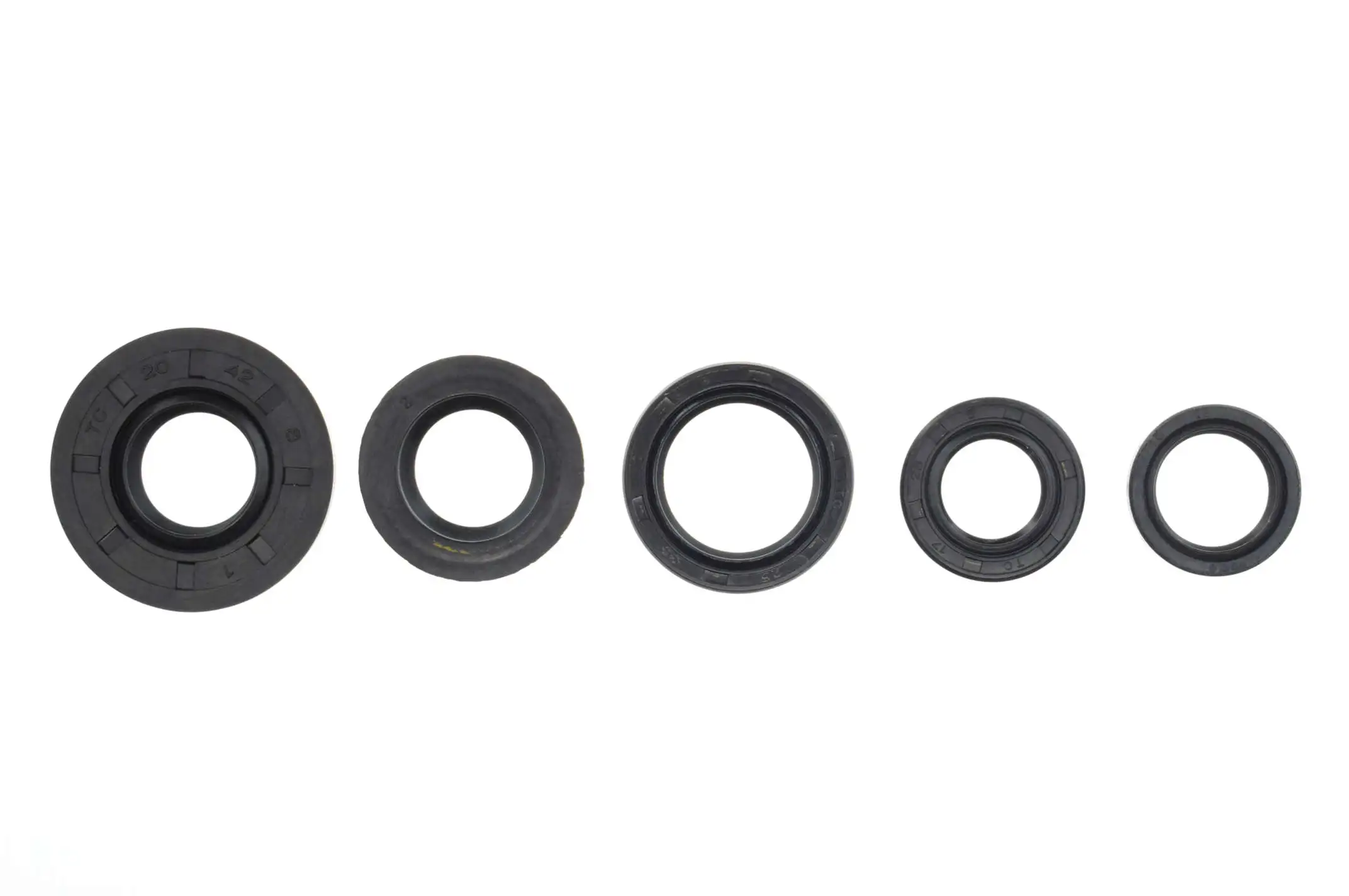 Сальники (набор) 2T Stels 50 5шт (20*42*8, 20*30*6, 25*35*6, 20*26*5, 17*28*5,5 HND