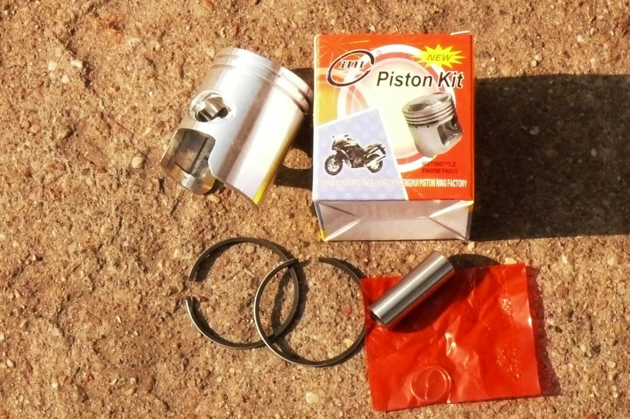 Поршень   Honda DIO 62   0,25   (Ø43,25)   HH   (#VDK)