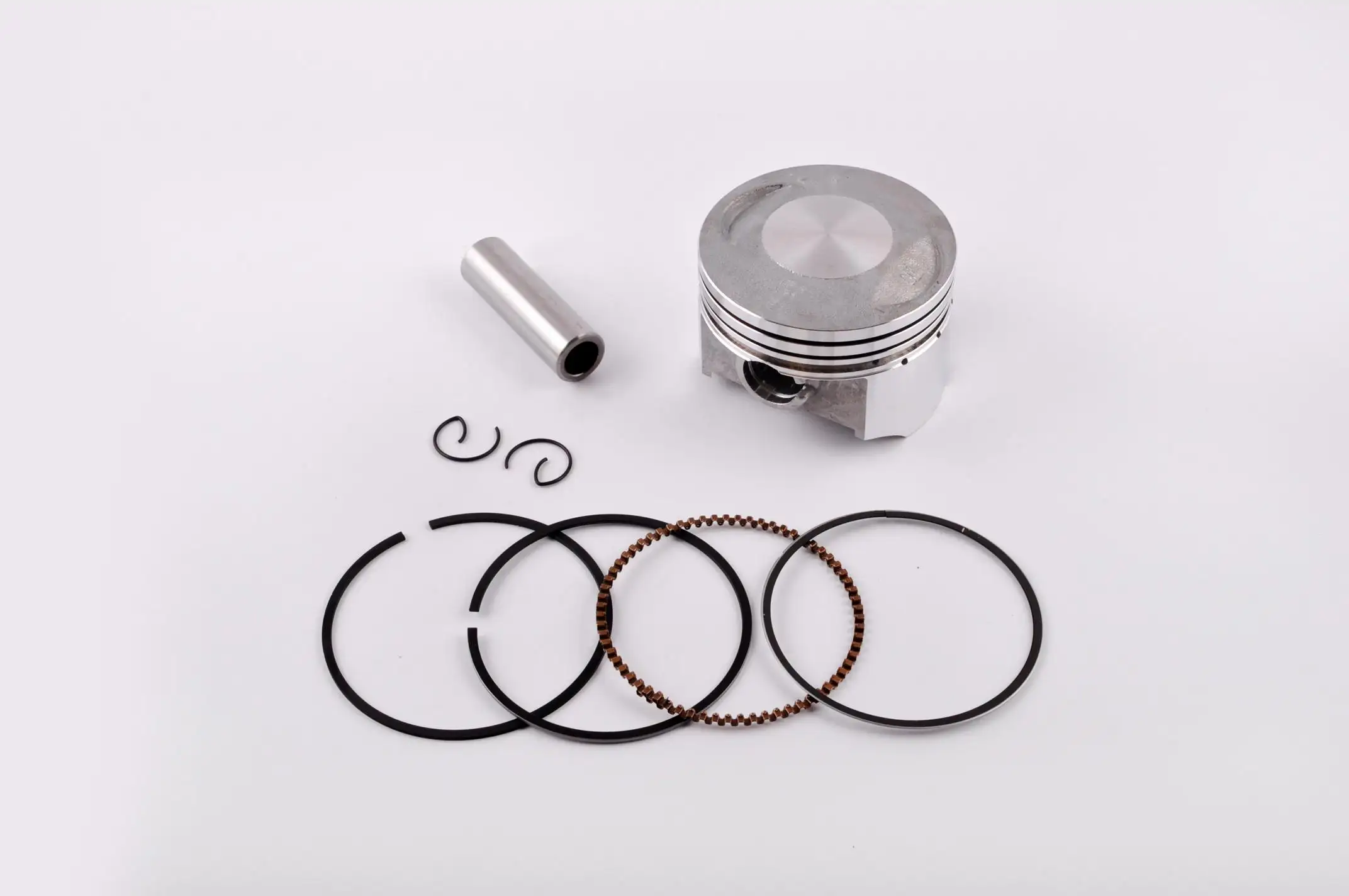Поршень   4T CB/CG   Ø67,25mm, p-16   (200/250cc 0,25:  167FML, 167FMM)   SUNY   (mod.B)