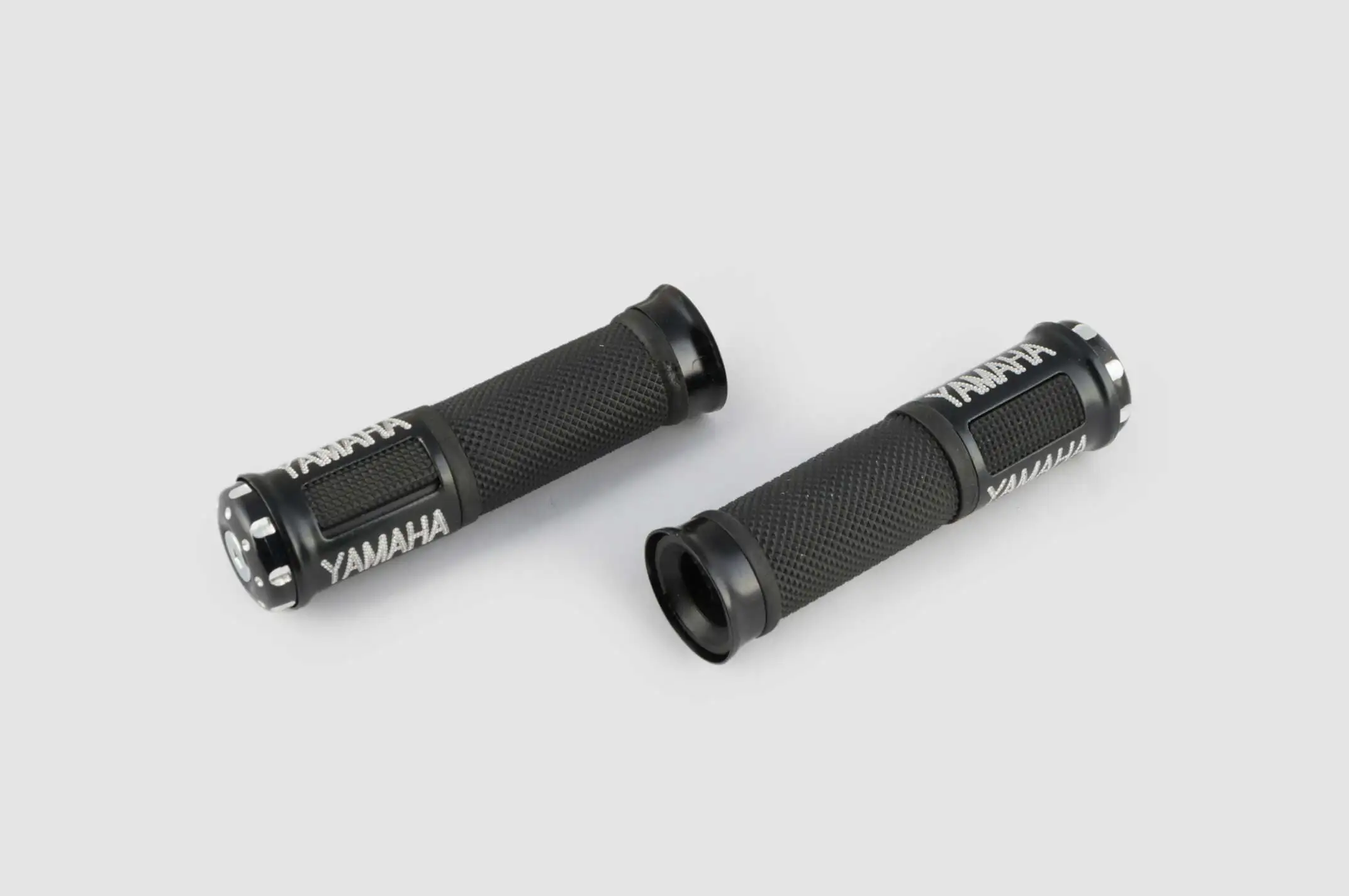 Ручки руля с алюм. отбойником (черные) (mod:Yamaha) GJCT