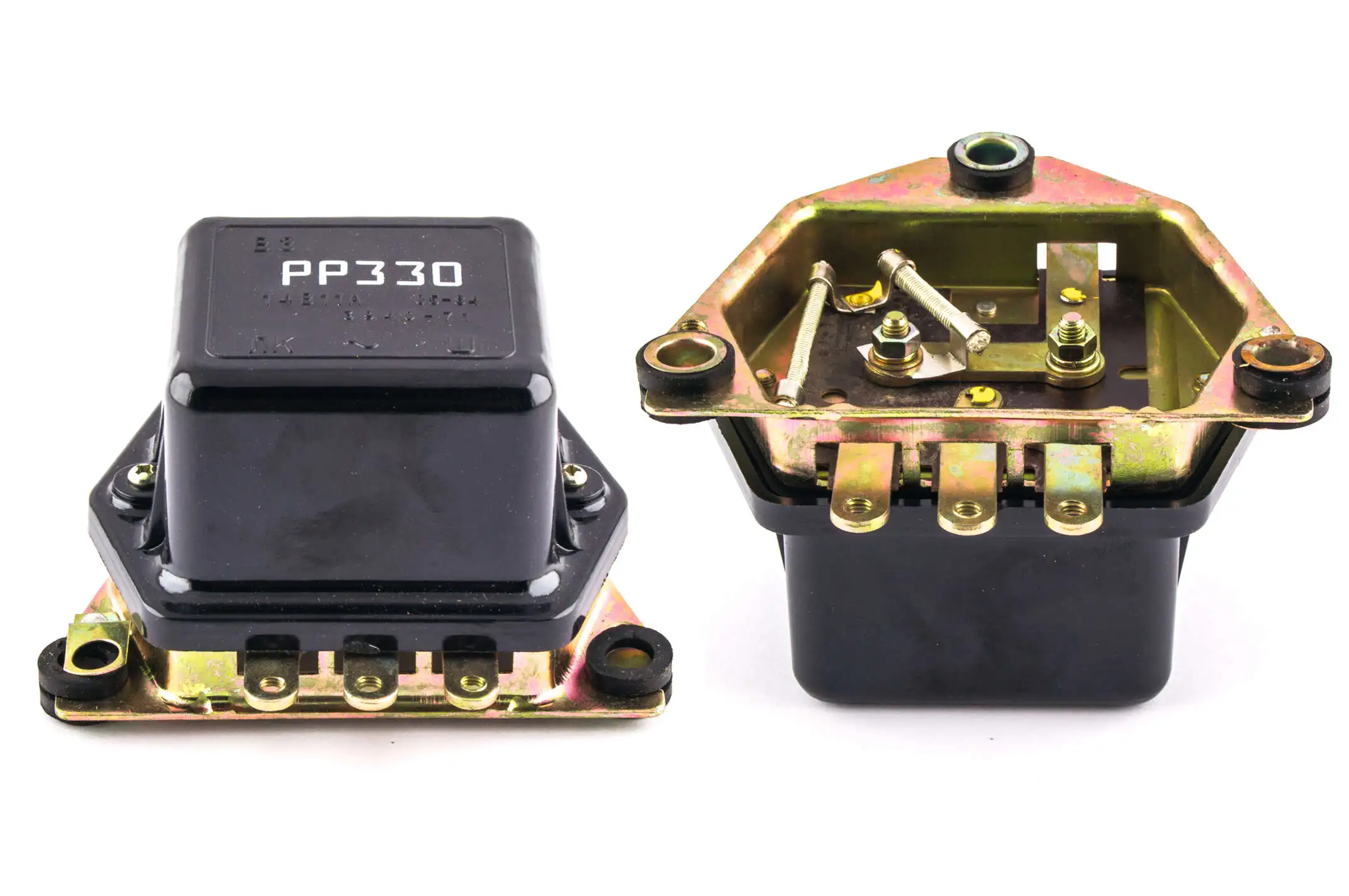 Реле регулятор напряжения   МТ, УРАЛ, ДНЕПР 12V   РР-330    (5 контактов)   VDK