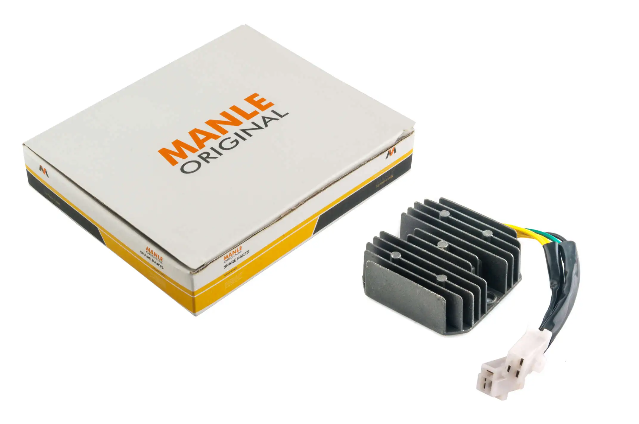 Реле зарядки   4T GY6 125/150   (6 проводов 3+3)   MANLE