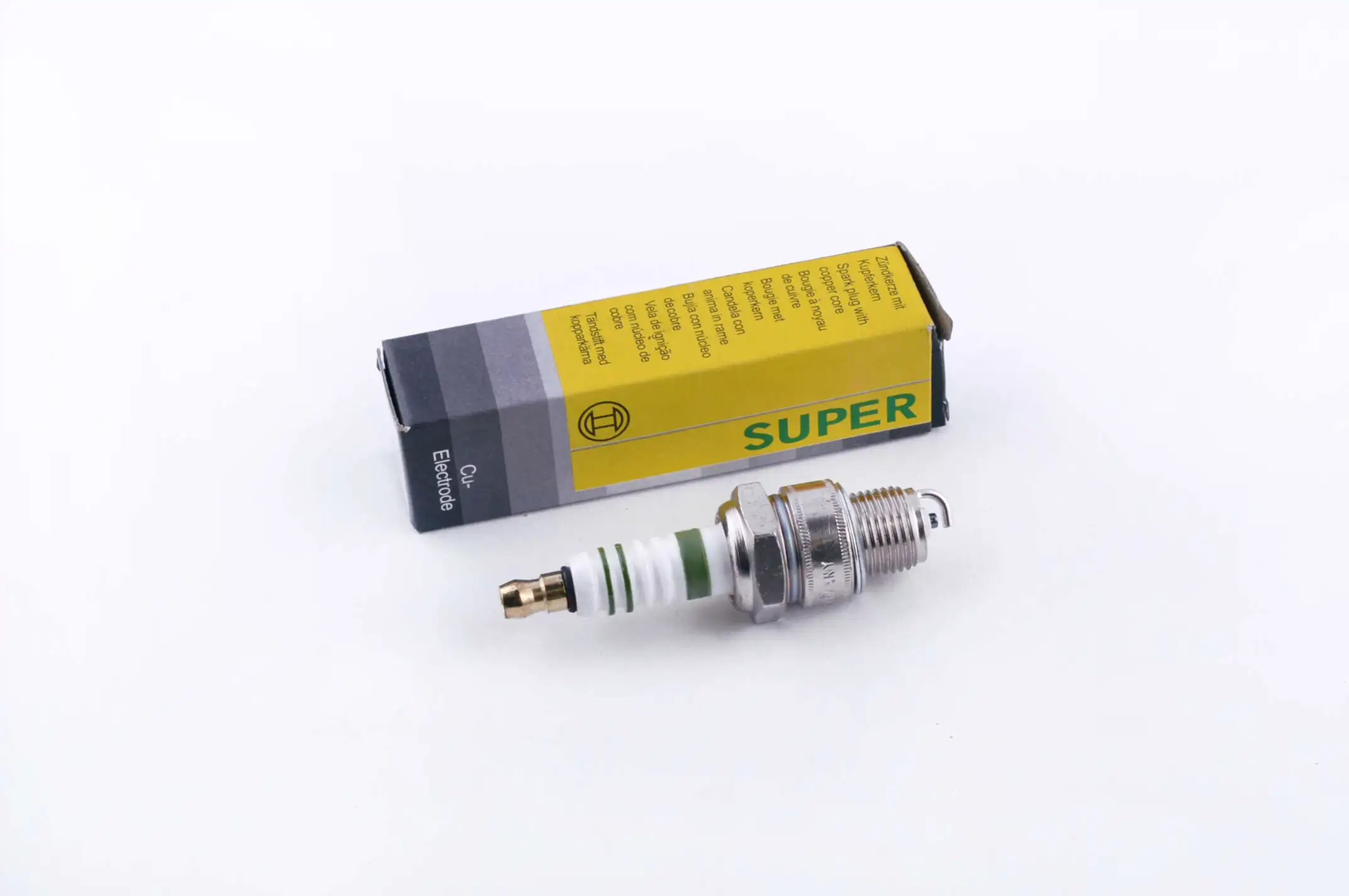 Свеча   E6TC   M14*1,25 12,7mm   (2T скутеры 50-125сс)   BSC