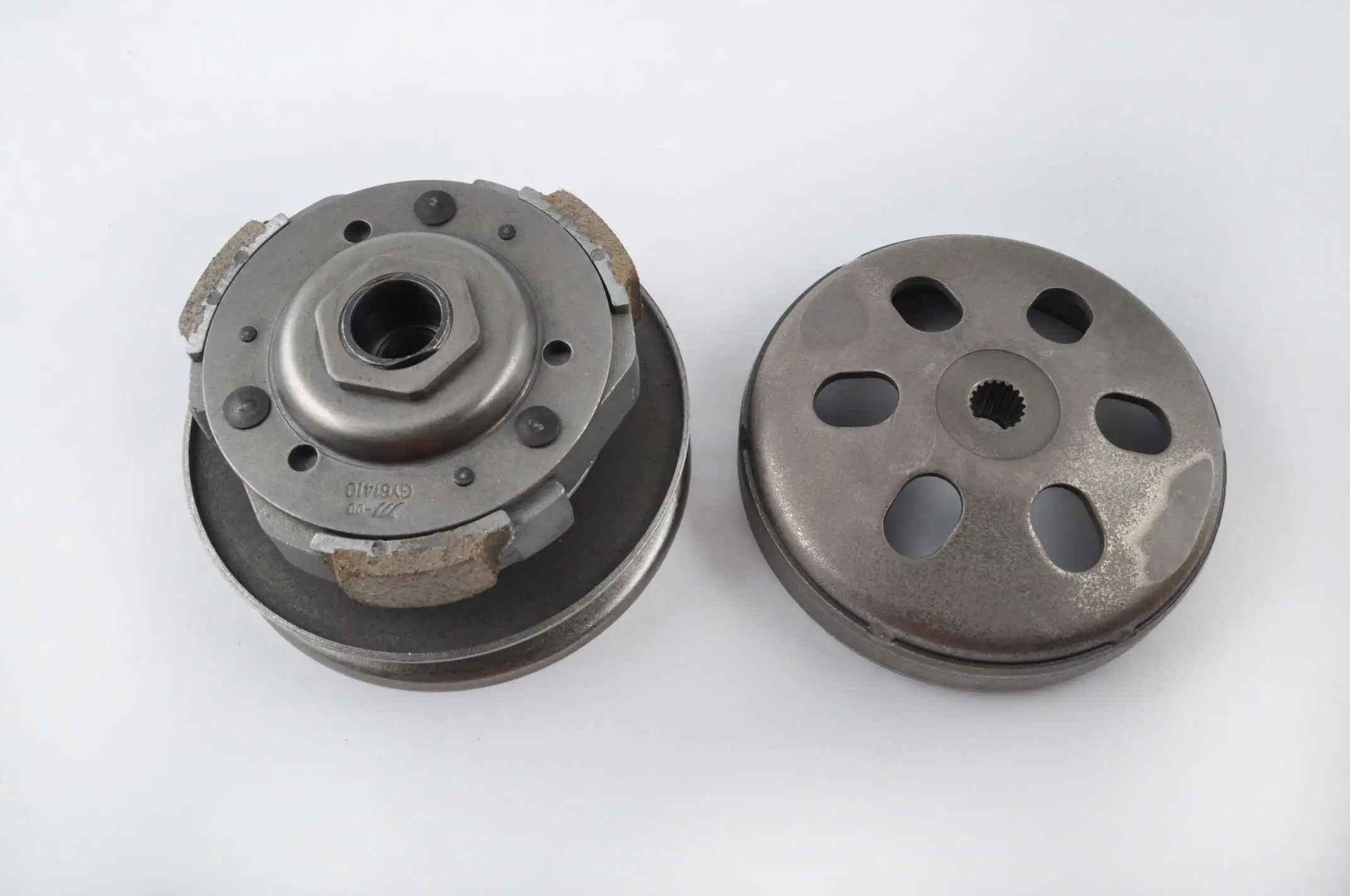 Вариатор задний 4T GY6 125/150 (с барабаном, каленый) JH (mod:A)