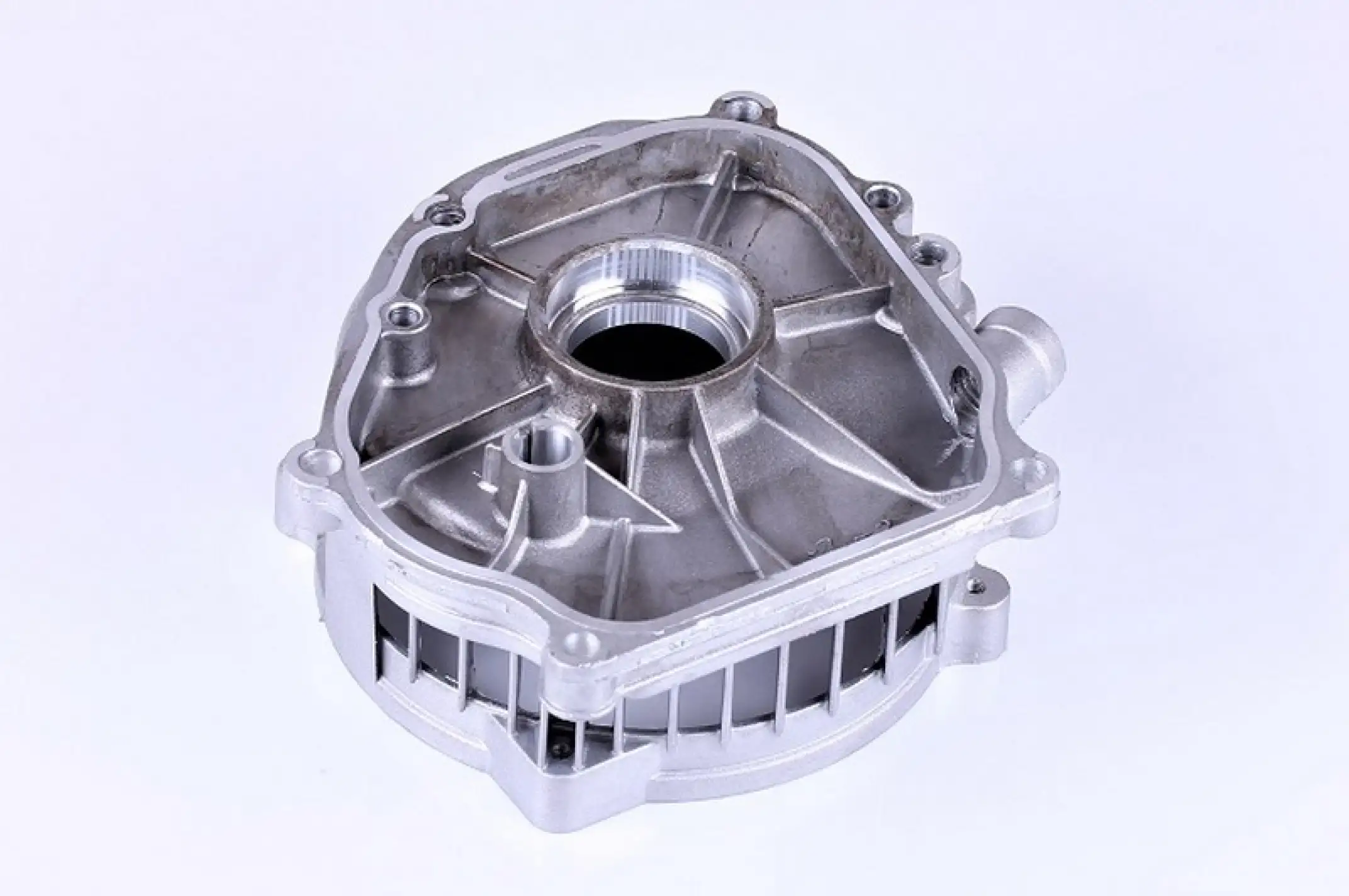 Крышка блока двигателя   бензогенератора 2-3,5кВт м/б   168F/170F   (6,5/7Hp) AMG