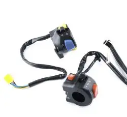 Блоки кнопок руля (пара)   Zongshen ZS125J   (черные)   XVP
