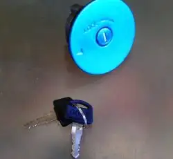Крышка бака топливного Yamaha JOG VDK