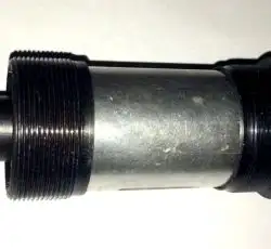 Каретка велосипедная   неразборная   (клин)   (L-145mm) VERE