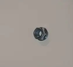 Гайка передней оси велосипеда   УКРАИНА   (наружный Ø-13mm, внутренний Ø-8mm)