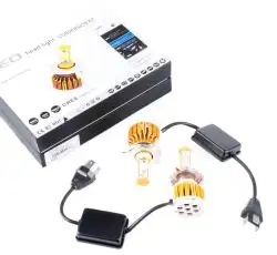 Лампы диодные автомобильные H4   (пара)   (12V 3600-LUMENS, четыре кристалла)   (аналог ксенона)   IZEN