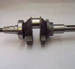 Коленвал   м/б   188F   (13Hp)   (под шпонку)   (c шестернями и подшипником)   BEST