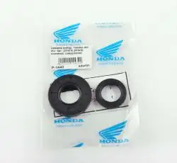Сальники (набор) Yamaha JOG 3KJ 2шт коленвальные (20*42*8, 20*30*6) HND