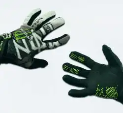 Перчатки   FOX   (mod:Monster energy, size:M, черно-белые)