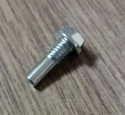 Болт крепления рычага натяжителя цепи   Delta 70   (d-8mm, L-25mm)   MOZBA