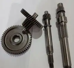 Редуктор (в сборе)   4T GY6 50   (короткий, под один амортизатор)   JH