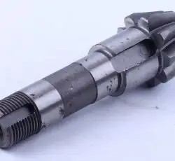 Вал вторичный редуктора м/б   178F/186F   (6/9Hp)   (L-110, Z-9)   AMG