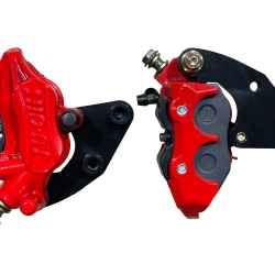 Суппорт тормозной (дисковый) 4T GY6 50/150 (задний двухпоршневой, тюнинг) (красный) KOMATCU (mod.A)