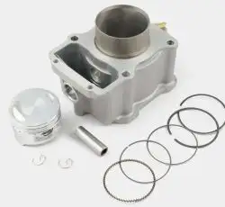 Поршневая (ЦПГ)   4T CG200   (Ø63.5,p-15)   (водяное охлаждение, OHV)   KOMATCU